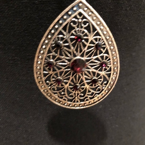 GARNET Necklace - Picture 6 of 7